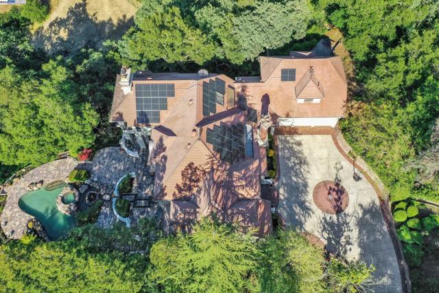 219 Valley Oaks Dr, Alamo CA: https://media.crmls.org/mediaz/ba50a754-06f9-4488-ba55-dffd1a8a3196.jpg