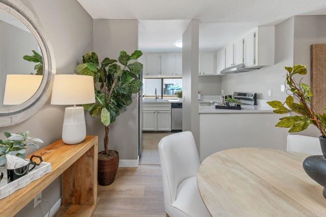 Detail Gallery Image 11 of 41 For 6182 Agee St #193,  San Diego,  CA 92122 - 2 Beds | 1/1 Baths
