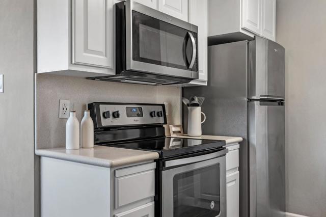2518 W Middlefield Road, Mountain View CA: https://media.crmls.org/mediaz/ba54dc4b-6f9b-44d3-a409-9190c8d62e21.jpg