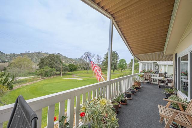 Detail Gallery Image 18 of 65 For 4650 Dulin #229,  Fallbrook,  CA 92028 - 2 Beds | 2 Baths