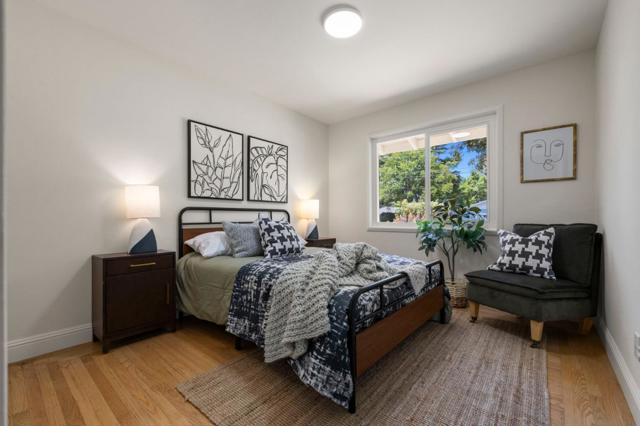 934 Hickory Way, Fremont CA: https://media.crmls.org/mediaz/ba553fbd-cf39-4672-a9c4-2aebedd8fdac.jpg
