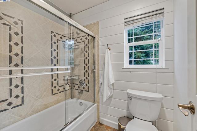1787 Maralisa Lane, Livermore CA: https://media.crmls.org/mediaz/ba5597ed-846e-4c84-9ca6-1e2e660bb918.jpg