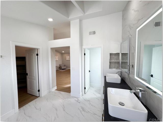 Detail Gallery Image 7 of 51 For 2030 San Remo Dr, Oceanside,  CA 92056 - 4 Beds | 3 Baths