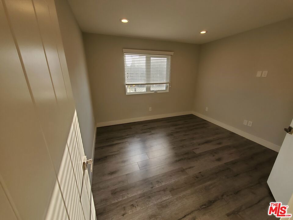 MLS #25570077 img 13