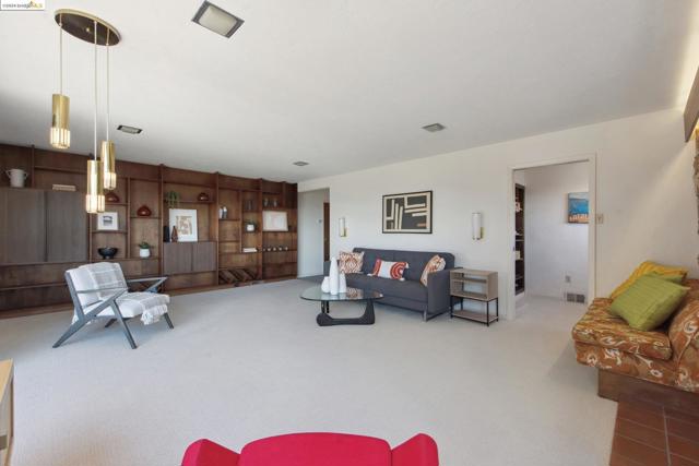 Image 7 of 60 For 6046 Monterey Ave