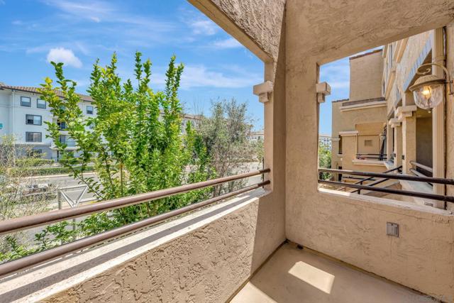 3985 Nobel Dr, San Diego CA: https://media.crmls.org/mediaz/ba5730bf-57ca-4a3c-ae75-f422aa6562c2.jpg