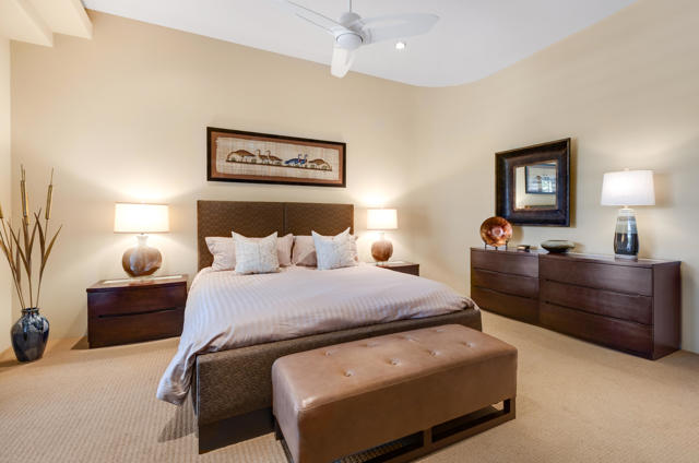2000 S Caliente Drive, Palm Springs CA: https://media.crmls.org/mediaz/ba58311a-5d87-4392-831c-d19ed90a69f6.jpg