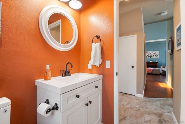 1576 Promontory Ridge Way, Vista, California 92081, 3 Bedrooms Bedrooms, ,2 BathroomsBathrooms,Single Family Residence,For Sale,Promontory Ridge Way,240014145SD