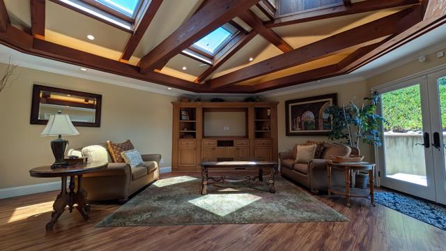 Detail Gallery Image 9 of 39 For 3167 Carnegie Pl, San Diego,  CA 92122 - 3 Beds | 3 Baths