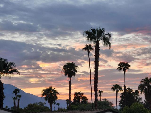 73646 Cabazon Peak Drive, Palm Desert CA: https://media.crmls.org/mediaz/ba590900-952a-4a8e-99b4-8ac1cb61b8a5.jpg