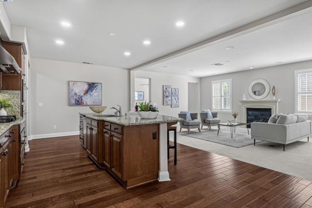 Image 14 of 60 For 7818 Kennard Ln