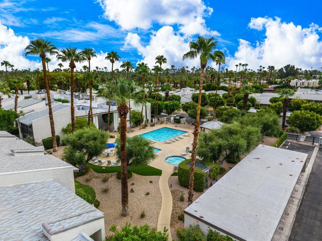 1150 E Palm Canyon Drive, Palm Springs CA: https://media.crmls.org/mediaz/ba597a18-c796-4225-a448-113ac75bbb1d.jpg