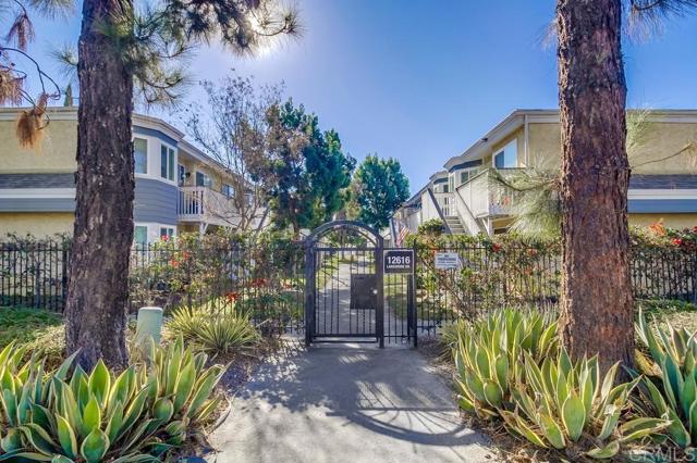 Detail Gallery Image 25 of 36 For 12616 Lakeshore Dr, Lakeside,  CA 92040 - 2 Beds | 2 Baths