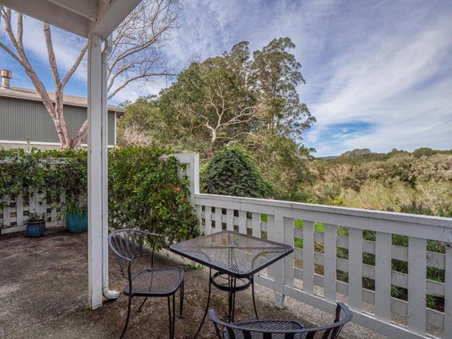 755 14th Avenue, Santa Cruz CA: https://media.crmls.org/mediaz/ba5a29b7-4a29-4a90-8630-a7e3e72bee21.jpg