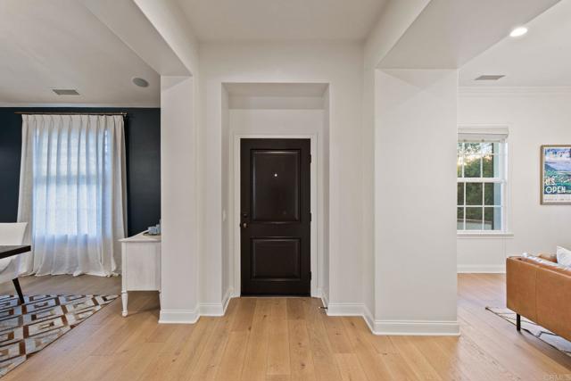 Detail Gallery Image 4 of 45 For 14271 Caminito Lazanja, San Diego,  CA 92127 - 4 Beds | 4/1 Baths