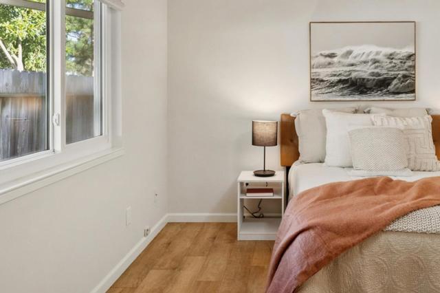 3 Sommerset Rise, Monterey CA: https://media.crmls.org/mediaz/ba5b8939-521f-4069-87a7-66dfe9e2250c.jpg