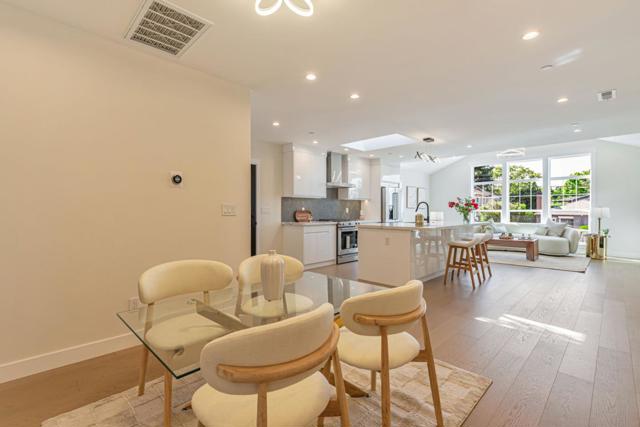 529 Hobart Avenue, San Mateo CA: https://media.crmls.org/mediaz/ba5bd74f-d8bf-4f98-8d21-b4ca67aa14fc.jpg