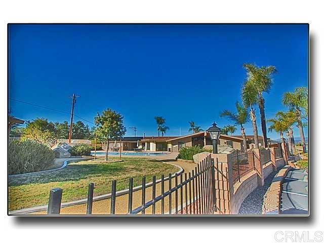 Detail Gallery Image 5 of 33 For 1175 La Moree Rd Spc 24,  San Marcos,  CA 92078 - 2 Beds | 2 Baths
