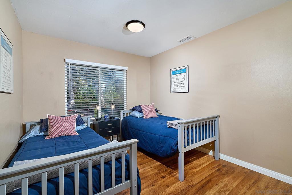 MLS #250043043SD image #19