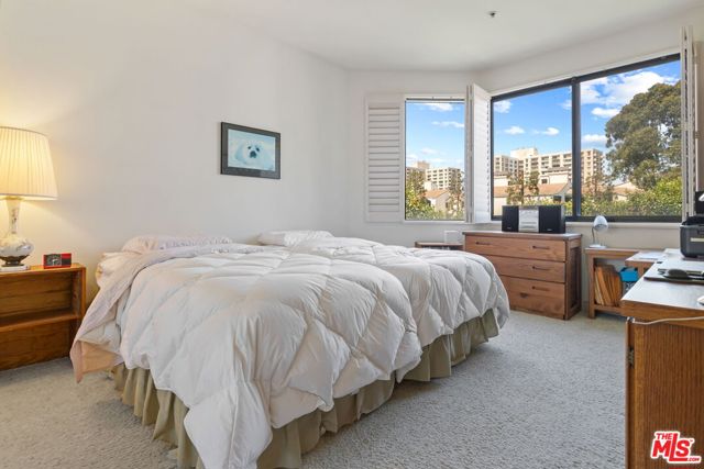 2102 Century Park Lane, Los Angeles CA: https://media.crmls.org/mediaz/ba5c8812-e1ca-4245-a1ec-d39047aad141.jpg