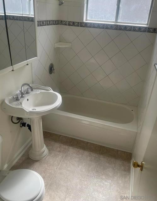 Image 11 of 14 For 26011 Belle Porte Ave