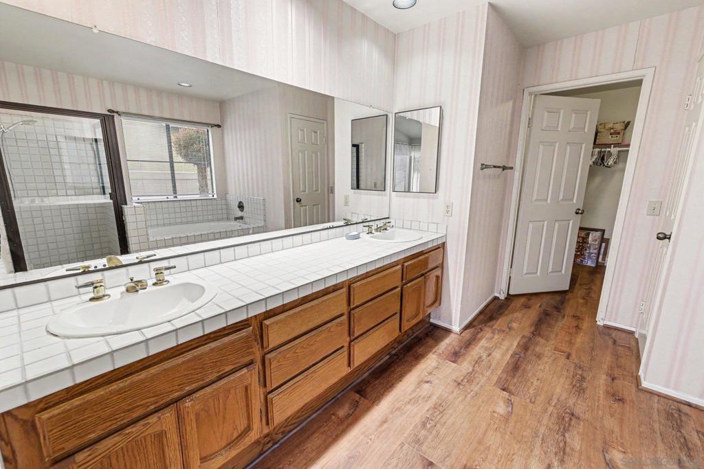 9264 Lethbridge - photo 15