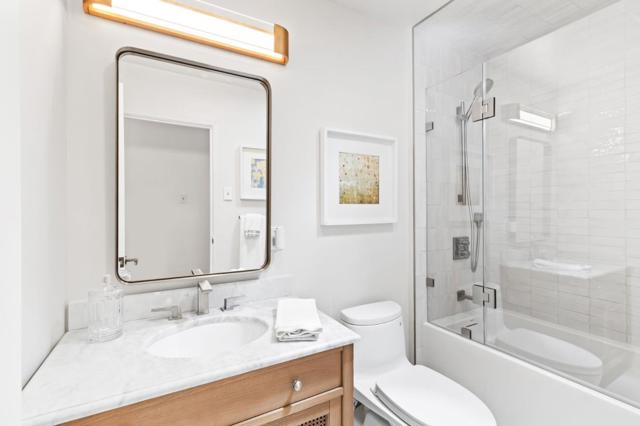 2061 Oakley Avenue, Menlo Park CA: https://media.crmls.org/mediaz/ba5d5df4-8920-4486-addd-773c1a48eccc.jpg