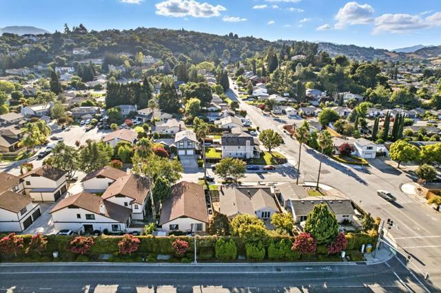 1297 Chesbro Way, Gilroy CA: https://media.crmls.org/mediaz/ba5d7816-1f39-447e-ad08-6215d0918578.jpg