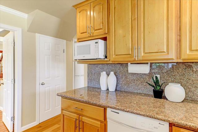 3139 Laneview Drive, San Jose CA: https://media.crmls.org/mediaz/ba5d9b00-70b1-46f6-aaf0-f06490e65e25.jpg
