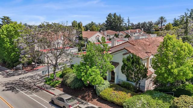 750 Breeze Hill Road, Vista CA: https://media.crmls.org/mediaz/ba5f6c4b-5930-4a95-acd9-b502f0e6fc5b.jpg