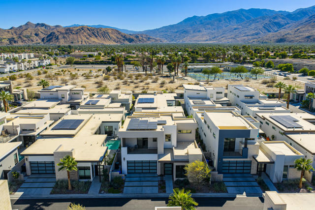 1345 Vue Place, Palm Springs, CA 92262