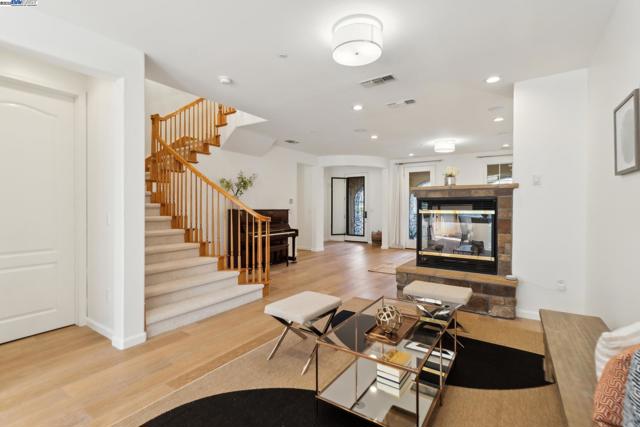 3554 Capoterra Way, Dublin CA: https://media.crmls.org/mediaz/ba62a50e-f694-4448-826c-ac1cd3fda847.jpg