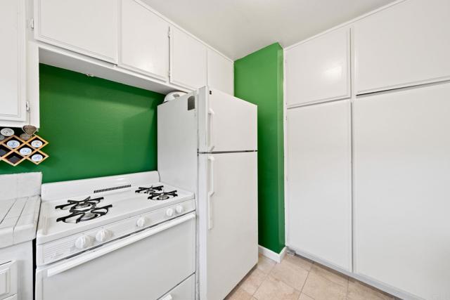 Image 17 of 26 For 3639 Lemona Avenue A