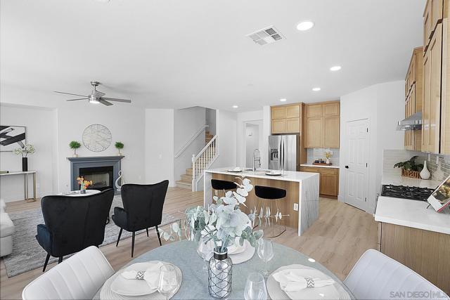 1120 Parkview Dr, Oceanside CA: https://media.crmls.org/mediaz/ba6370a8-0658-4c2a-9581-6a99d394474e.jpg