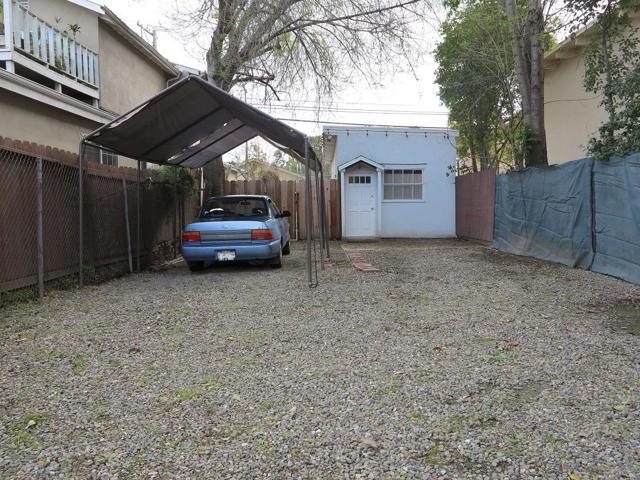 3216 Rolison Road, Redwood City CA: https://media.crmls.org/mediaz/ba64c2b8-37ce-4bdf-89ce-f52e45360d76.jpg