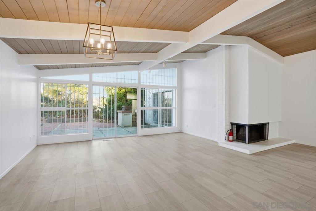 MLS #250043105SD image #7