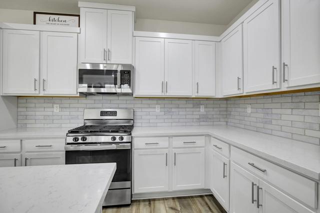 5938 Lenin Priego Street, Tracy CA: https://media.crmls.org/mediaz/ba665882-edcf-4ad2-945d-5ab3f4da5afb.jpg