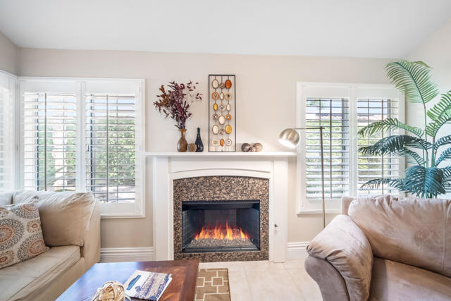 43512 Via Magellan Drive, Palm Desert CA: https://media.crmls.org/mediaz/ba6754aa-bf9c-44ba-915c-4facd1110c8a.jpg