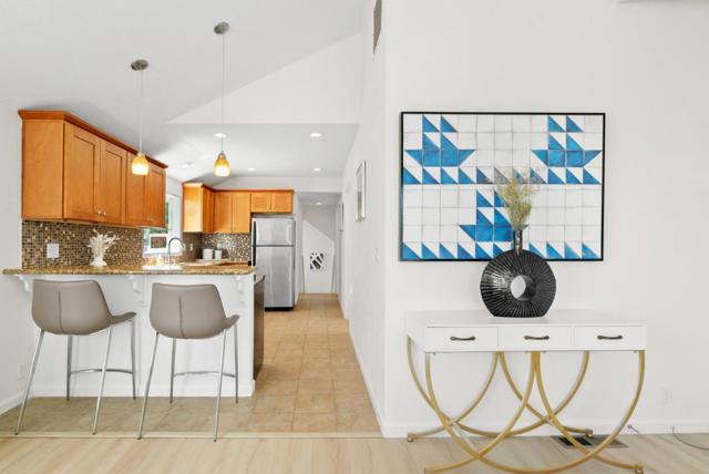 407 Seabright Avenue, Santa Cruz CA: https://media.crmls.org/mediaz/ba679e8b-e25b-473b-8ff8-8cc5c8c5e43e.jpg