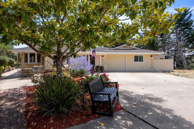 3225 Hillman Lane, Royal Oaks CA: https://media.crmls.org/mediaz/ba67f60f-60b9-43ea-931e-470d6378f699.jpg