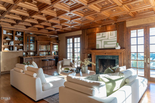 Detail Gallery Image 10 of 62 For 427 Long Canyon Rd, Bradbury,  CA 91008 - 5 Beds | 5/1 Baths