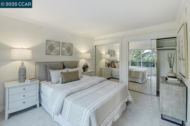 3258 Rossmoor Pkwy, Walnut Creek CA: https://media.crmls.org/mediaz/ba6900f0-dd6c-407a-84bb-fe7be40bf71a.jpg