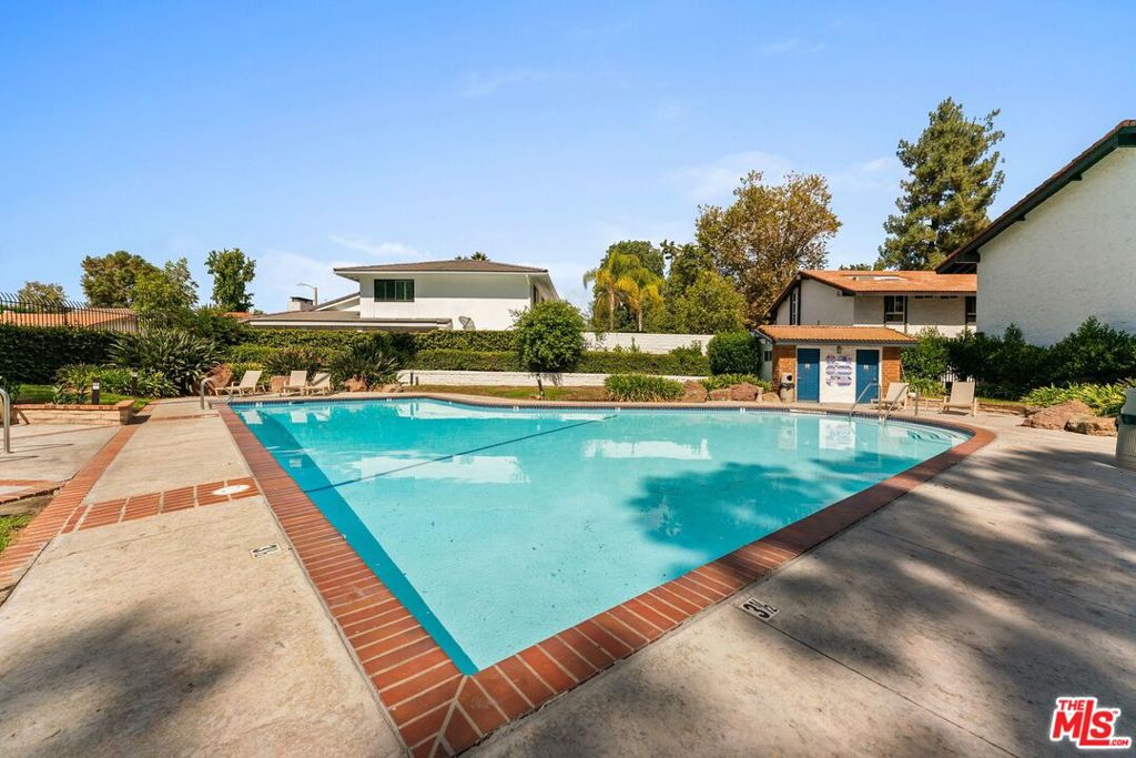 MLS #25600119 image #21