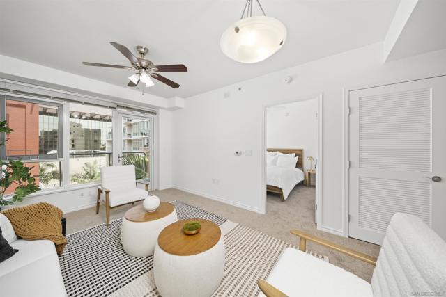 1431 Pacific Hwy, San Diego CA: https://media.crmls.org/mediaz/ba69f251-34f5-49d7-a9cf-8edad891093e.jpg