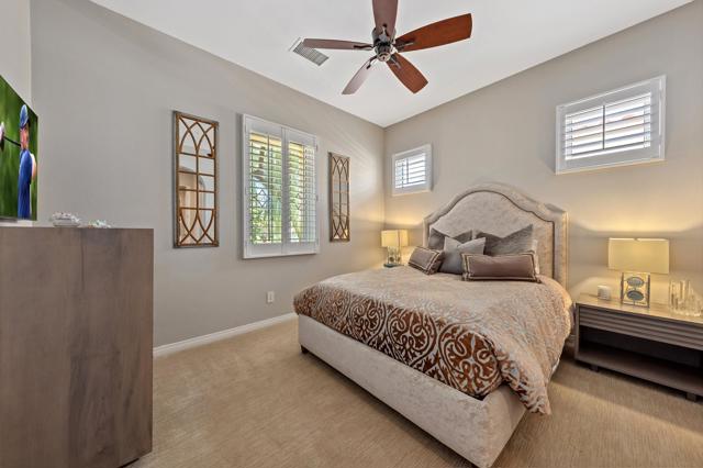 81639 Andalusia, La Quinta CA: https://media.crmls.org/mediaz/ba6c6350-a990-4888-bb66-a20493790225.jpg