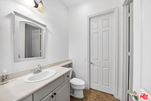 Image 20 of 28 For 1660 Alamitos Circle