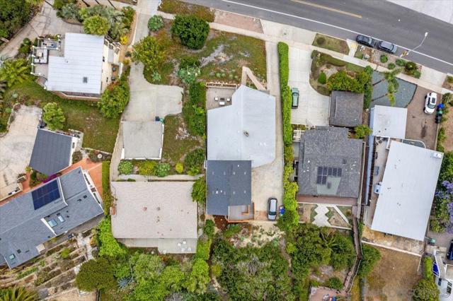 5021 Foothill Blvd, San Diego CA: https://media.crmls.org/mediaz/ba6e1a9e-d225-482d-b367-8d9ac6267903.jpg