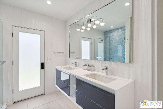 2455 S Madrona Drive, Palm Springs CA: https://media.crmls.org/mediaz/ba70f7a5-284b-4087-8aa0-1290615864f4.jpg