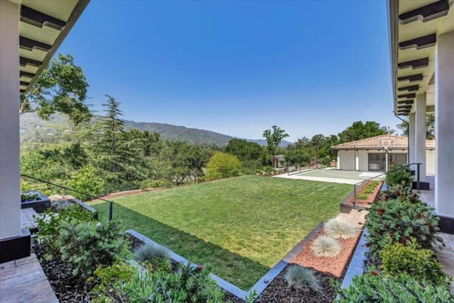 Image 28 of 75 For 18335 Lexington Drive
