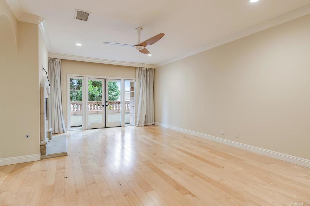 5370 Renaissance Avenue - photo 14